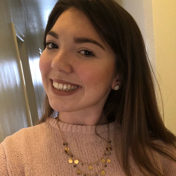 Meet your Posher, Micailyn - Picture 2 of 2